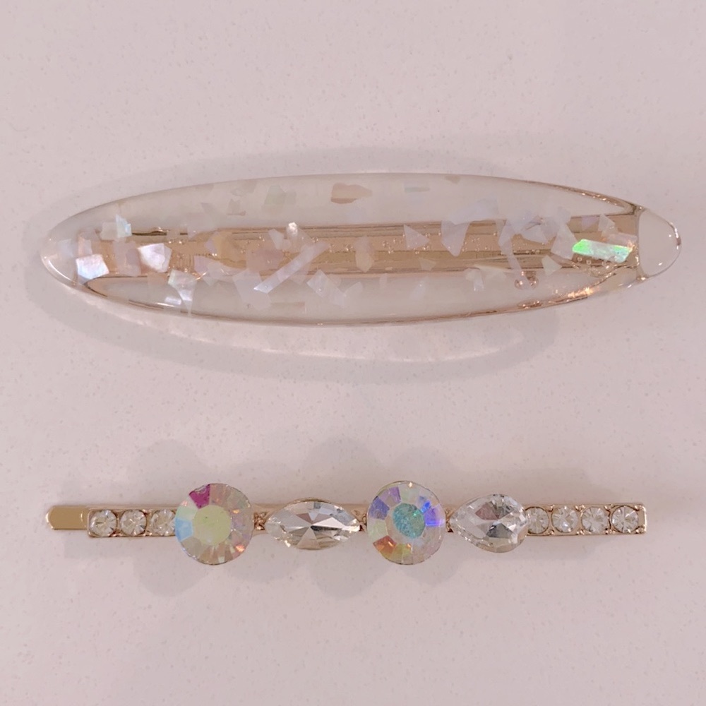 NEW Gold Clear Resin Rhinestones Hair Clips
